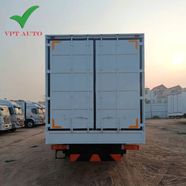 Vạn Phát Thịnh Auto